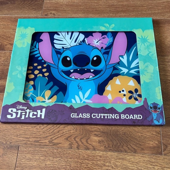 Disney Stitch Glass Cutting Board - Picture 1 of 4